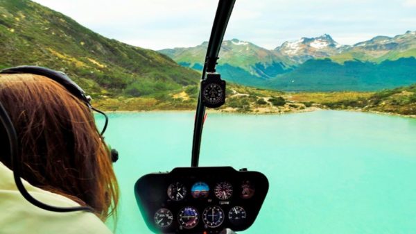 Sobrevoo de Helicóptero pela Laguna Esmeralda - Ushuaia - Imagem 2