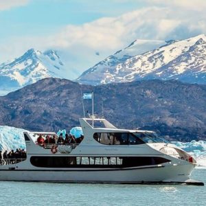 Estância Cristina Discovery com 4x4 + Almoço - El Calafate