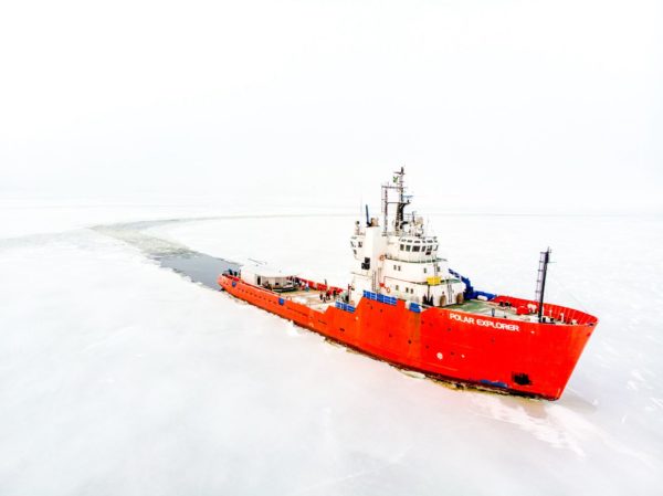 Polar Explorer Ice Breaker Experience - Imagem 3