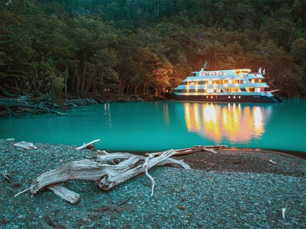 Cruzeiro Espírito de Los Glaciares (1 noite a bordo) - El Calafate